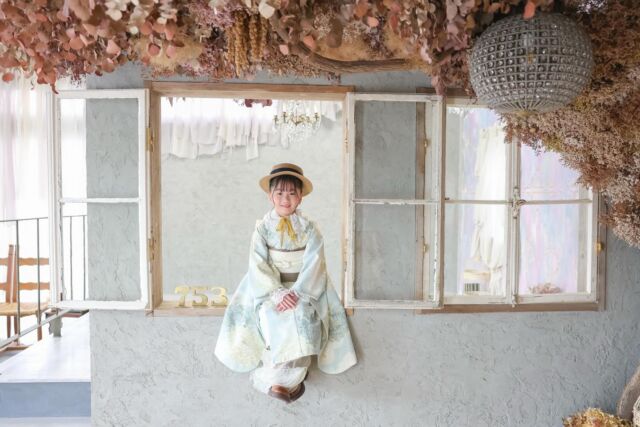 .

753photo🤍

可愛いニコニコ笑顔と
お姉さんの澄ました表情など
いろんな表情に挑戦して
たくさんお写真撮らせてくれました🥰🤍

#photostudiohimawari 
#フォトスタジオヒマワリ
#滋賀県フォトスタジオ 
#フォトスタジオ 
#スタジオ撮影