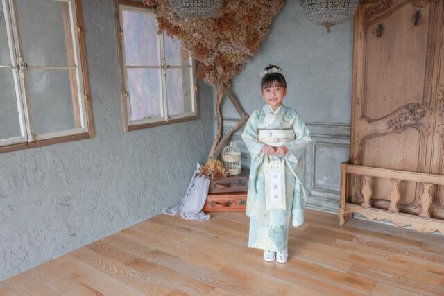 .

753 photo🤍

スタッフと一緒に
お話ししながら
楽しく撮影させてくれました🥰🤍

#photostudiohimawari 
#フォトスタジオヒマワリ
#滋賀県フォトスタジオ 
#フォトスタジオ 
#スタジオ撮影