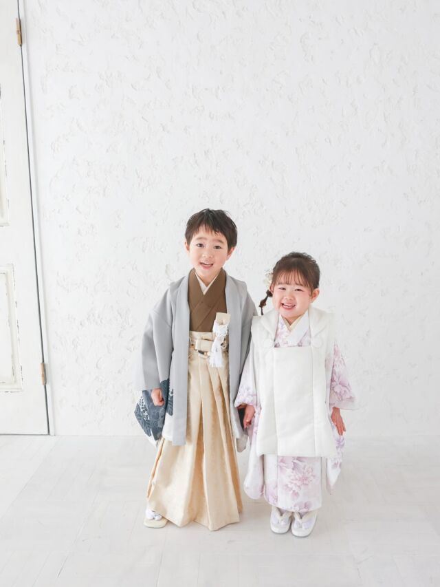 .

753 photo🤍

仲良し兄妹で
楽しくお話ししながら
ニコニコ笑顔を見せてくれました🥰🤍

#photostudiohimawari 
#フォトスタジオヒマワリ
#滋賀県フォトスタジオ 
#フォトスタジオ 
#スタジオ撮影