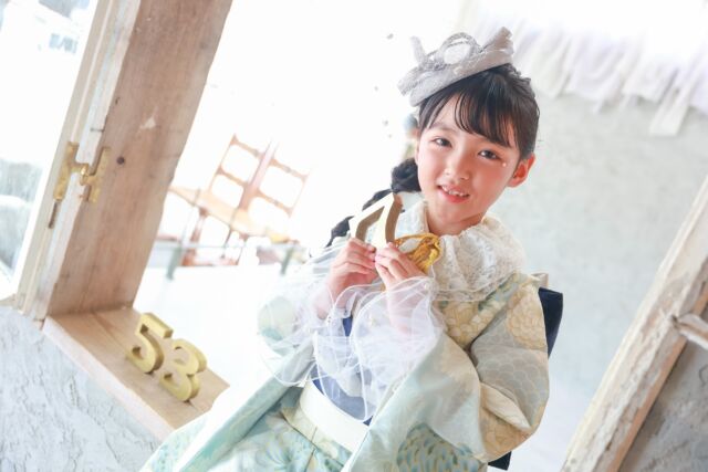 .

753photo🤍

少し緊張しながらも
ニコニコ笑顔が澄ました表情など
いろんなお写真を撮らせてくれました🥰🤍

#photostudiohimawari 
#フォトスタジオヒマワリ
#滋賀県フォトスタジオ 
#フォトスタジオ 
#七五三フォト